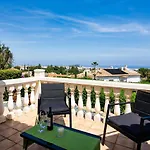 Joli Villa *
