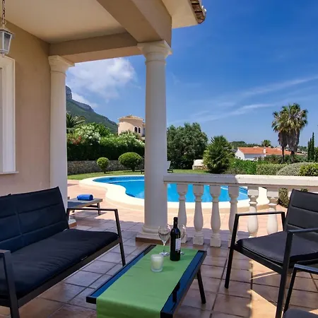 Joli Villa